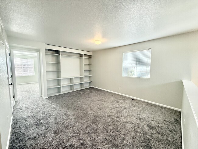 Building Photo - 3403 Yellowwood Ln