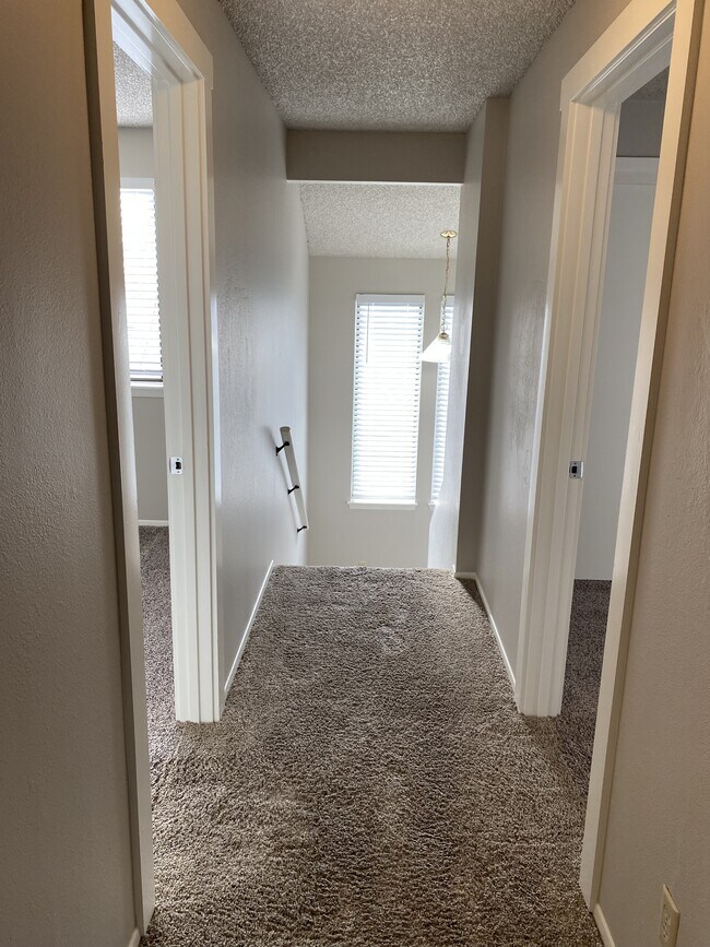 Building Photo - 1510 Storey St