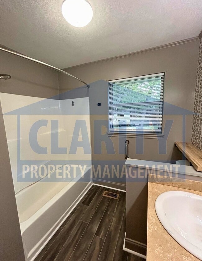 Building Photo - ***Coming soon!!***