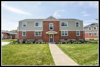 Building Photo - 178 Princeton Ave