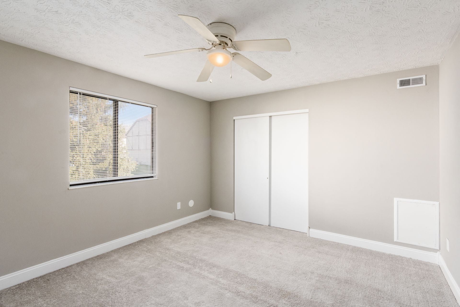 Building Photo - 3115 Francinelane Dr