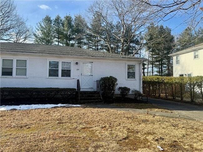 Building Photo - 135 Rounds Ave