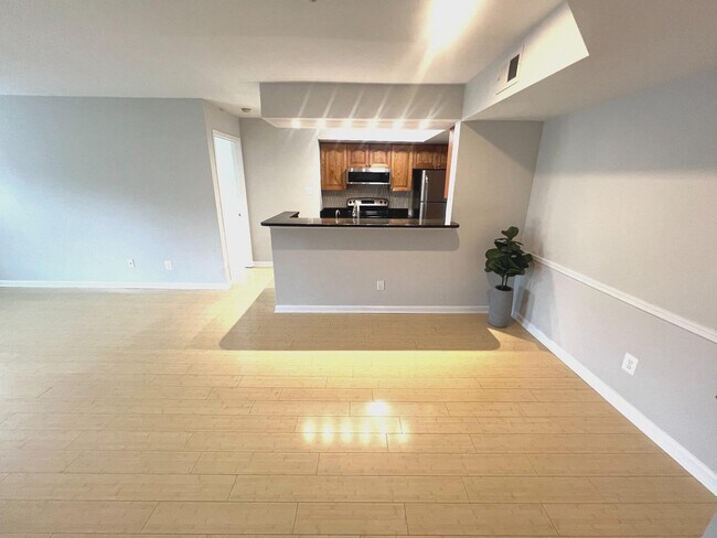 Building Photo - 3313 Wyndham Cir