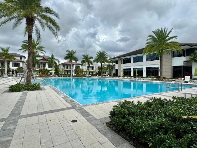 Building Photo - 8364 NW 43rd St