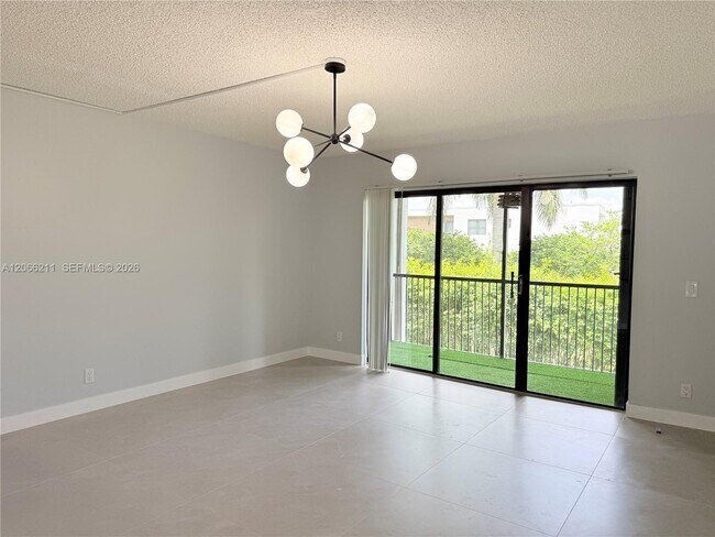 Building Photo - 16511 Blatt Blvd