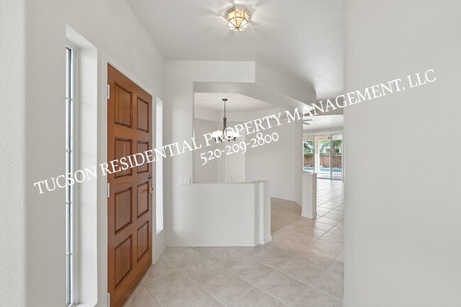 Building Photo - 11399 Silver Pheasant Loop