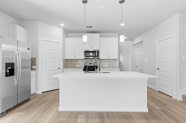 Building Photo - 5403 Kingdom Heights Blvd