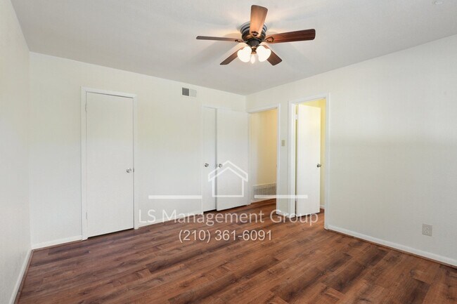 Building Photo - 6603 Cherryleaf St