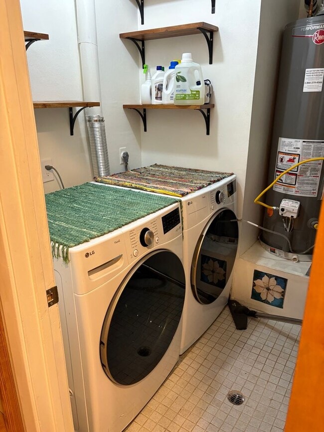 Building Photo - Unfurnished, 1-Year Long-Term Rental