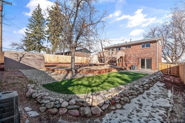 Building Photo - 1438 Laurette Dr