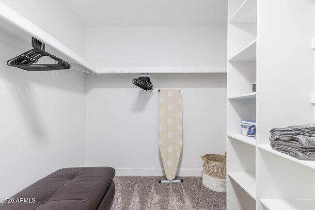 Building Photo - 2529 E Commonwealth Cir