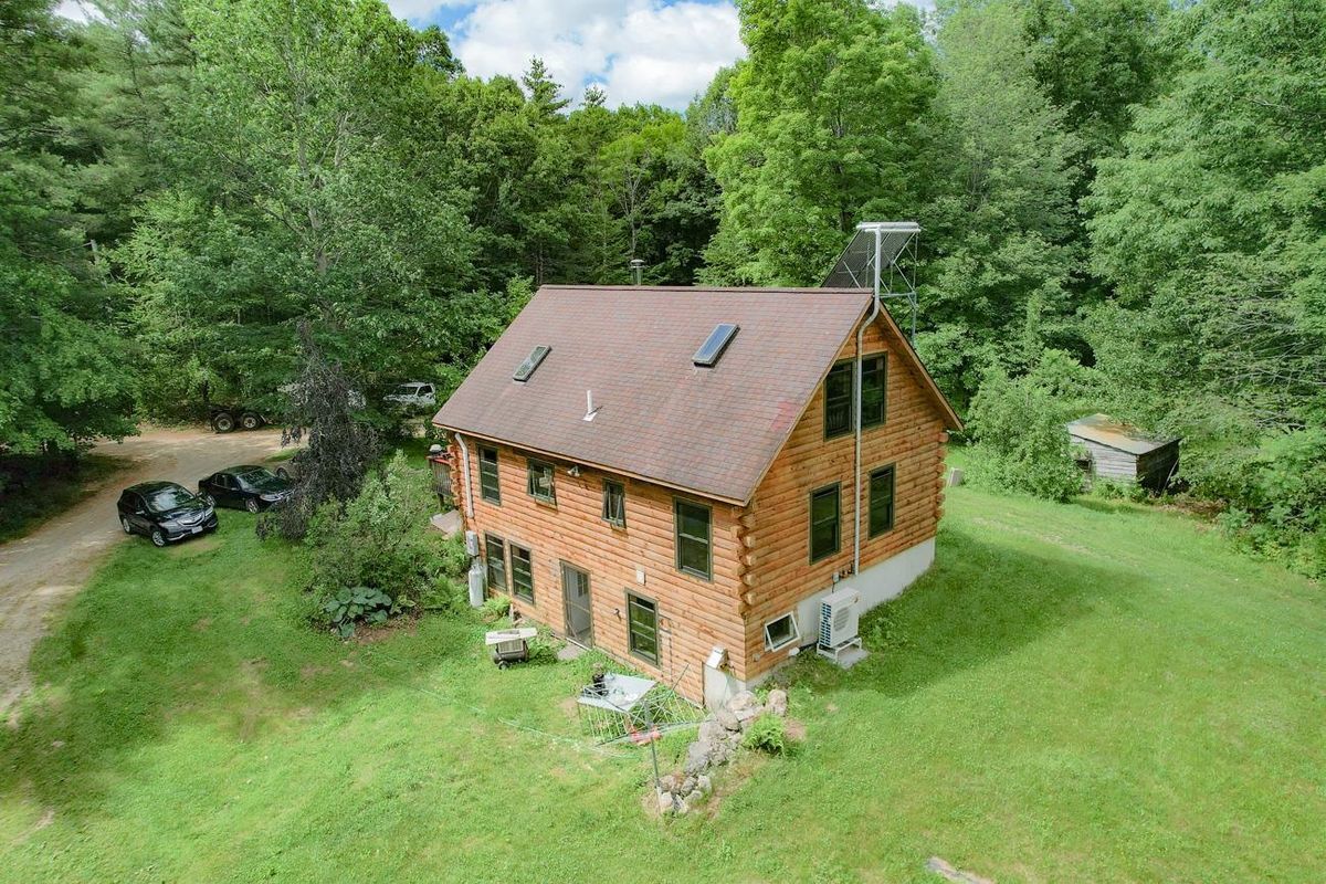 Building Photo - 66 Ledge Farm Rd