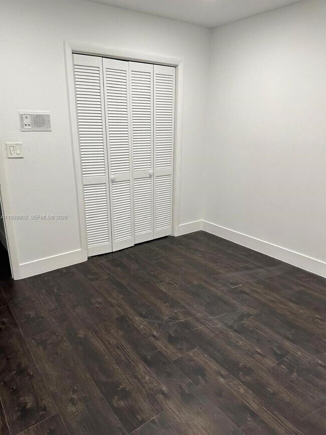 Building Photo - 4711 SW 133rd Ave