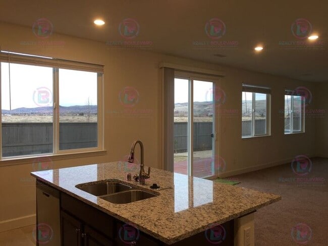 Building Photo - 3 Bedroom 2 Bath Home Home in Wingfield!!