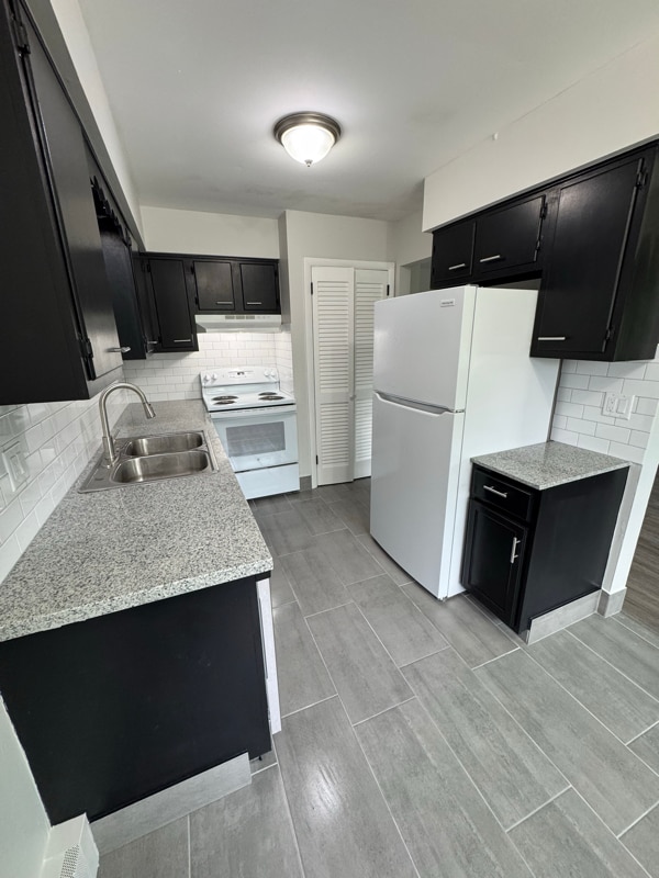 Building Photo - 7902 Venus St