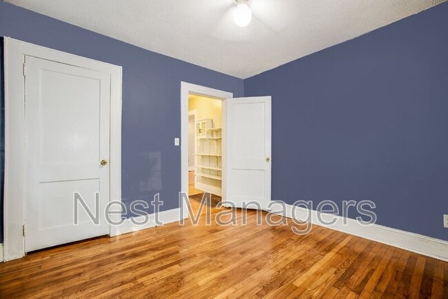 Building Photo - 727 Greenland Dr
