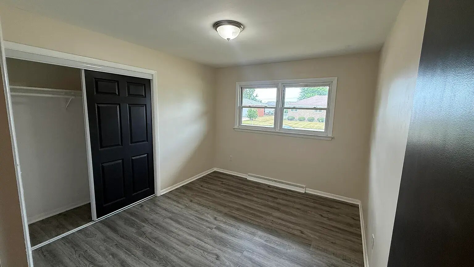 Building Photo - 1310 Orchard Dr
