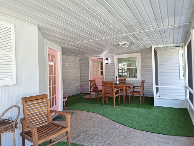 Building Photo - NEW SMYRNA BEACH MONTHLY WINTER RENTAL - P...