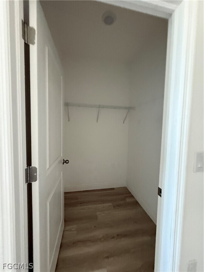 Building Photo - 1135 Harvest Ave