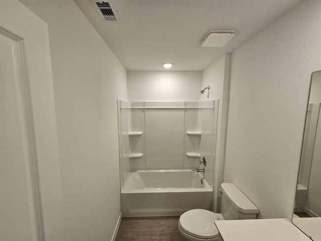 Building Photo - 21575 Carosella Dr
