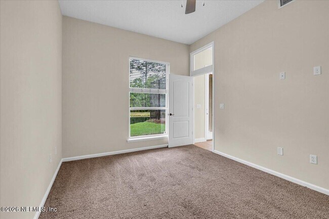 Building Photo - 2662 Country Side Dr
