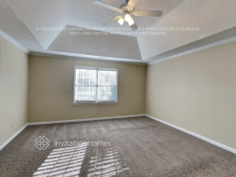 Building Photo - 2412 Westport Cir