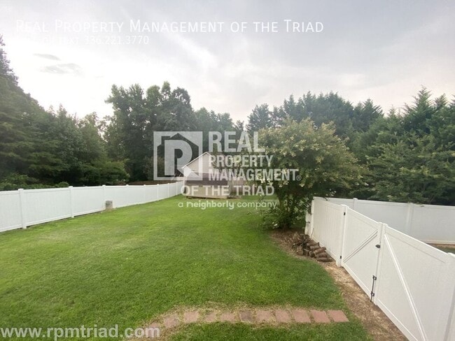 Building Photo - 4645 Beckel Ct