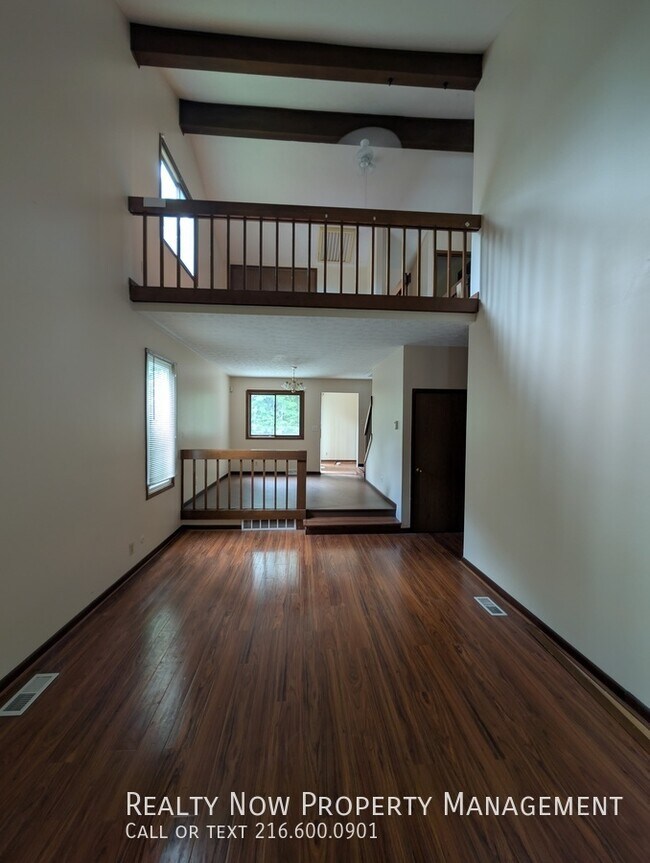 Building Photo - 1387 Belvoir Mews