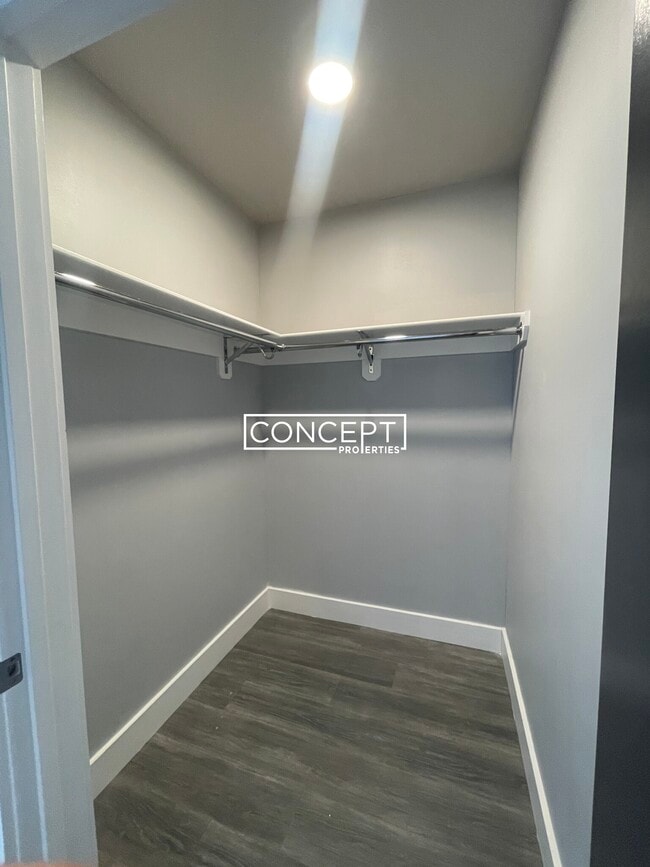 Building Photo - 365 Western Ave