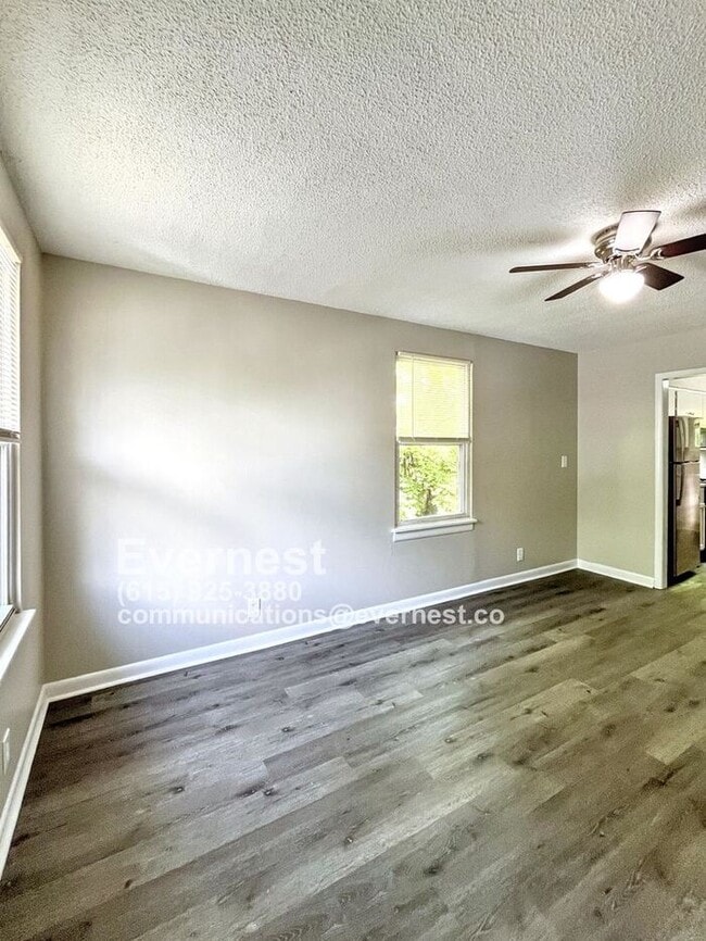 Building Photo - Spacious 4-Bedroom, 2-Bathroom Home with C...