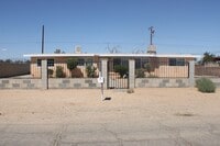 Building Photo - Spacious 3-Bed + 1 Bonus Room, 1.5-Bath Custom Home in California City – Convenient & Cozy!