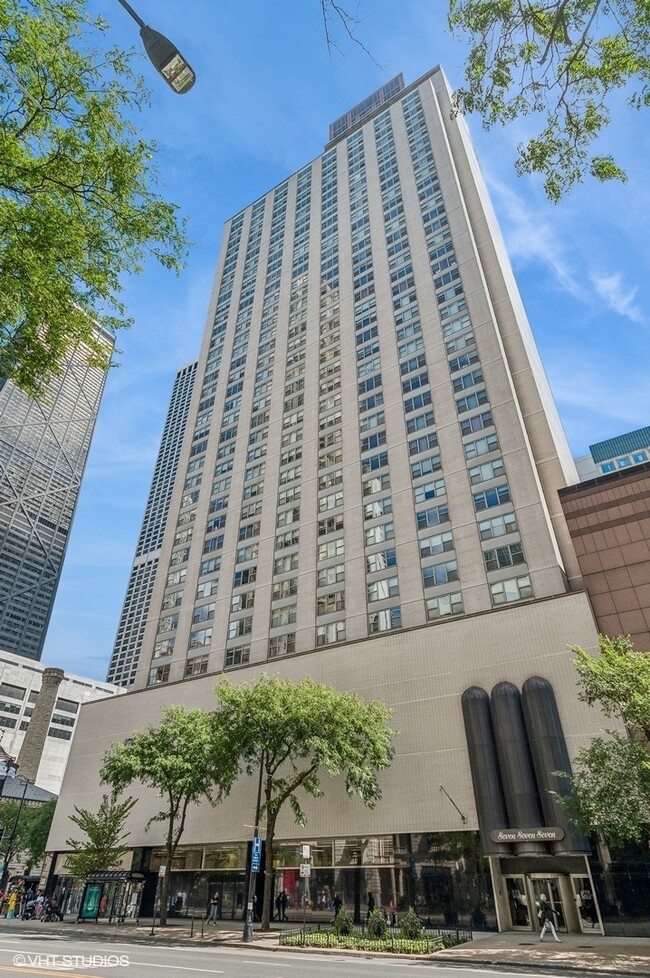 Primary Photo - 777 N Michigan Ave
