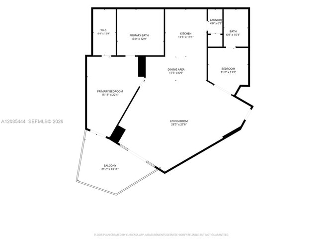 Building Photo - 15901 Collins Ave