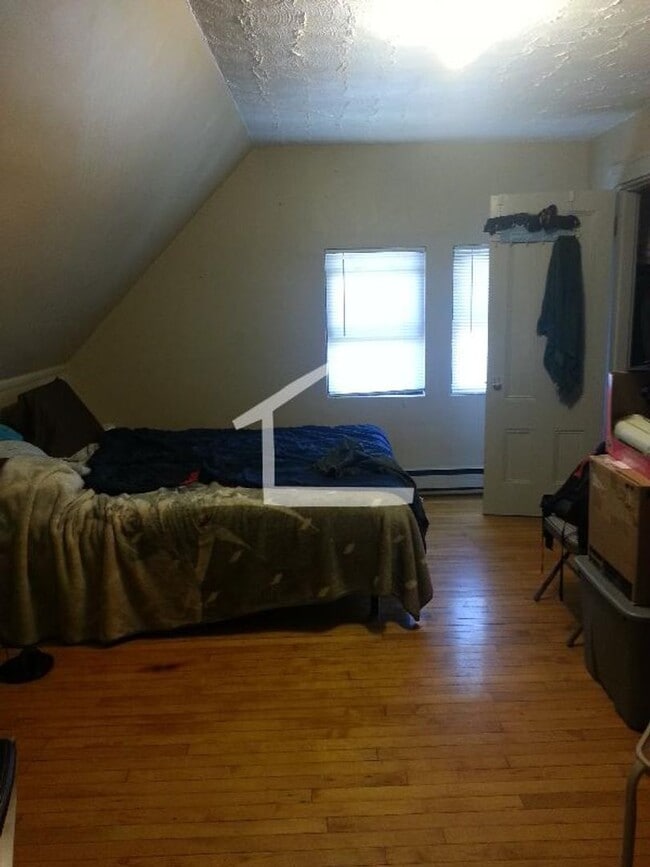 Building Photo - 2bed apartment in Allston