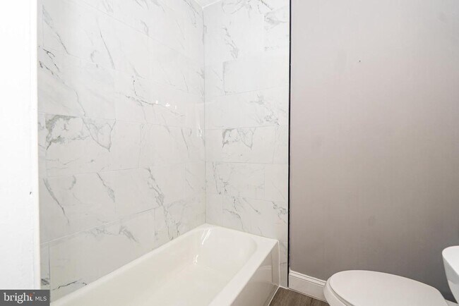 Building Photo - 3519 Kentucky Ave