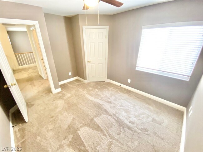 Building Photo - 1750 Dark Wolf Ave