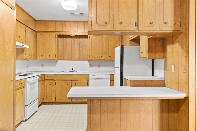 Building Photo - 706 S Manson St