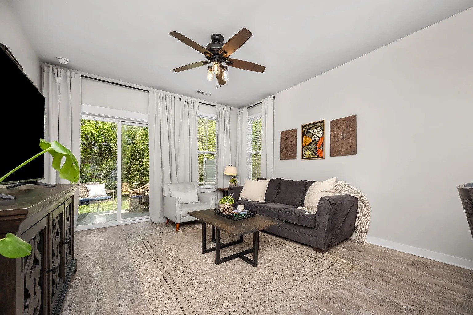Building Photo - 4204 Aragorn Way