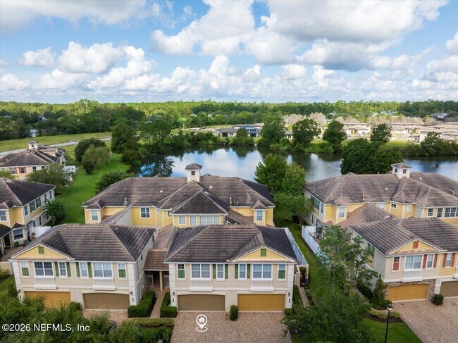 Building Photo - 539 Hedgewood Dr