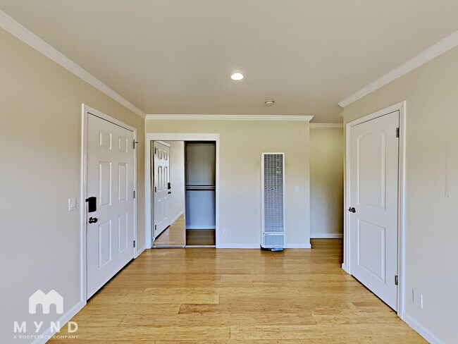 Building Photo - 315 Beemer Ave