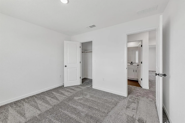 Building Photo - 2055 Brown St