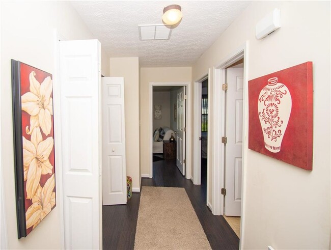 Building Photo - 5680 Cascade Run