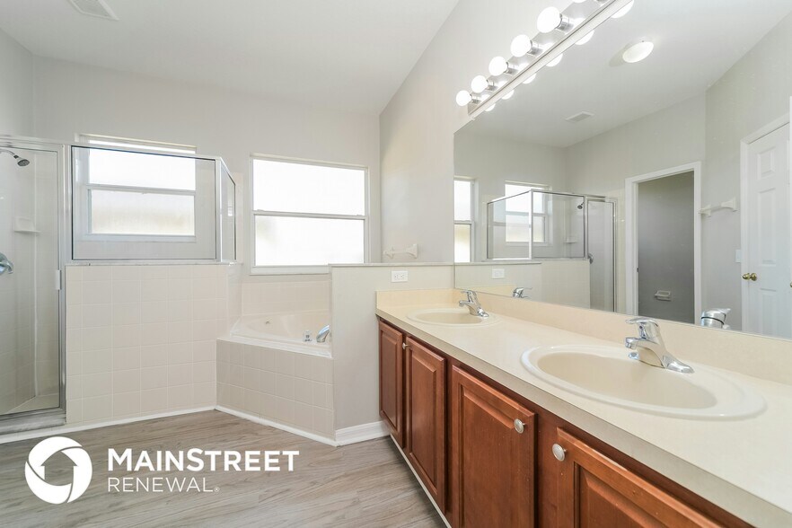 Building Photo - 196 Aurelia Ct