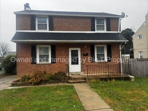 Building Photo - Brick Detached House with large yard coming soon!