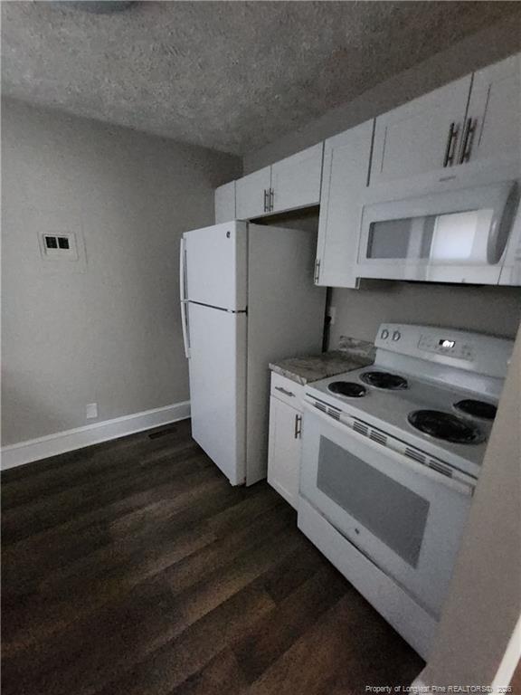 Building Photo - 113 Mullins Ave