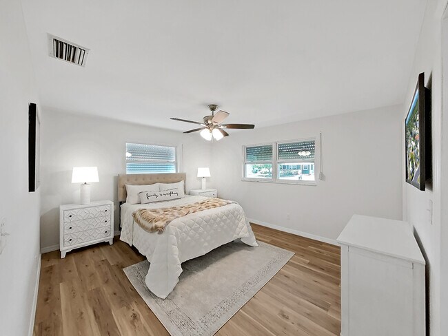 Building Photo - 7797 Barry Ct