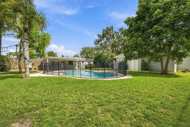 Building Photo - 7120 SW 58th St