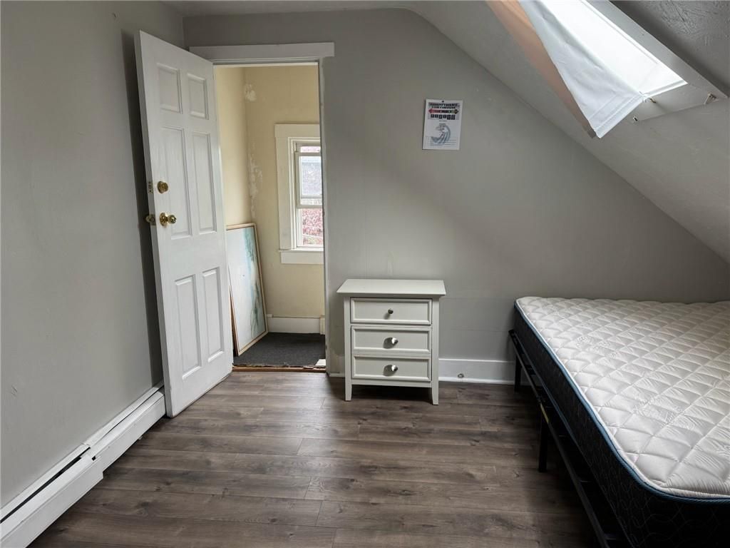 Building Photo - 9 Ann St