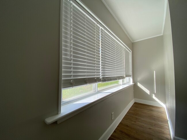 Building Photo - 261 Deltona Blvd