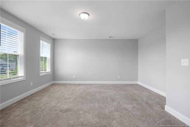 Building Photo - 110 Thunder Vly Ct